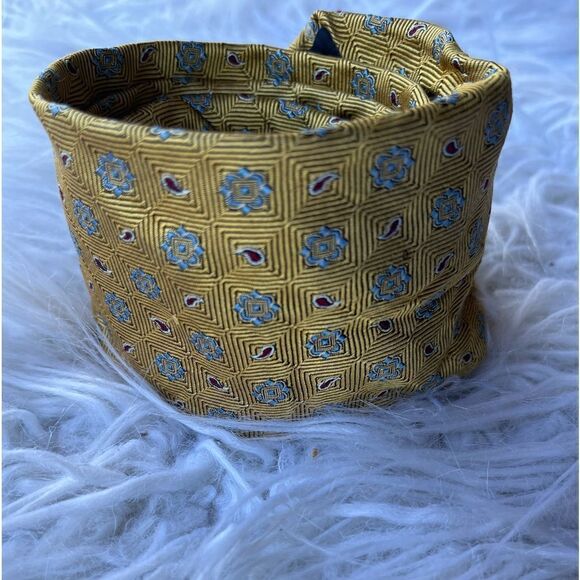 Brooks Brothers 💫Tie 💫Yellow - Picture 1 of 4